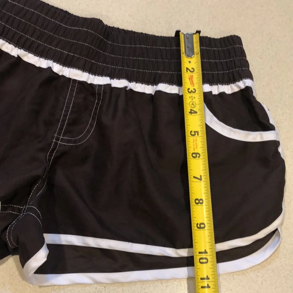 VINTAGE Y2K HOBIE ATHLETIC SHORTY SHORTS BROWN WHITE SIZE XL